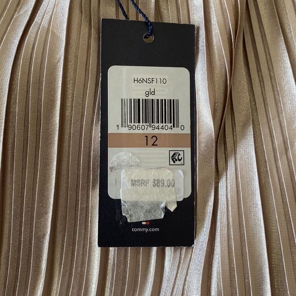 NWT ✨Gold Plisse Skirt✨size 12 Tommy Hilfiger - Picture 10 of 11